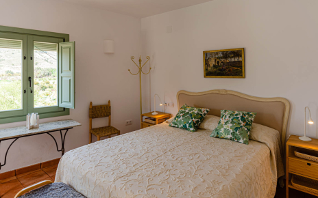 Bedroom 3 (annexe): double bedded